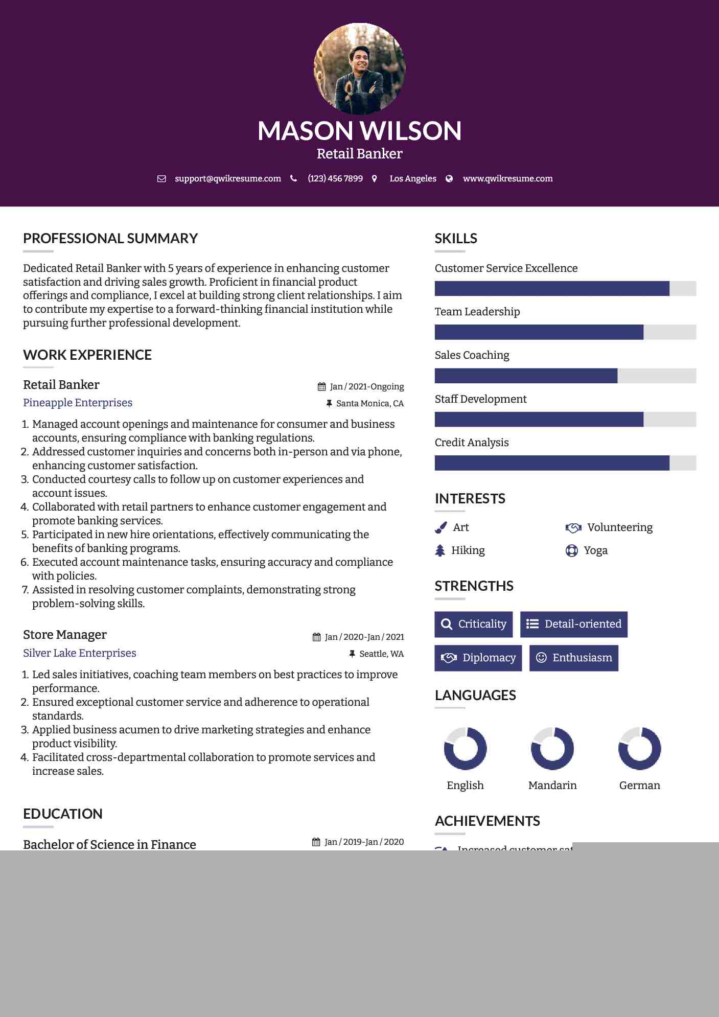 Crafting the Perfect Retail Banker Resume: Tips and Examples for Success